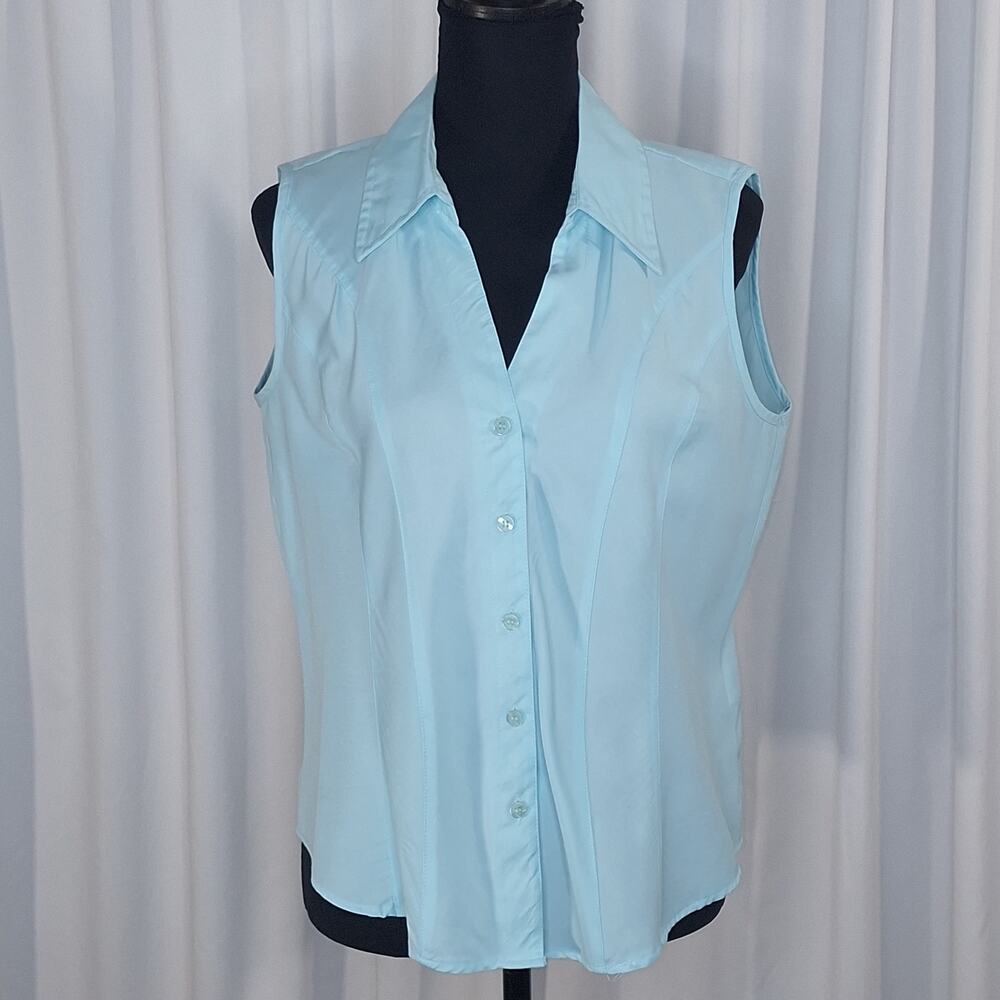 Dress‎ Barn Sleeveless Blue Blouse Button Up Large Rayon Blend Collared Office
